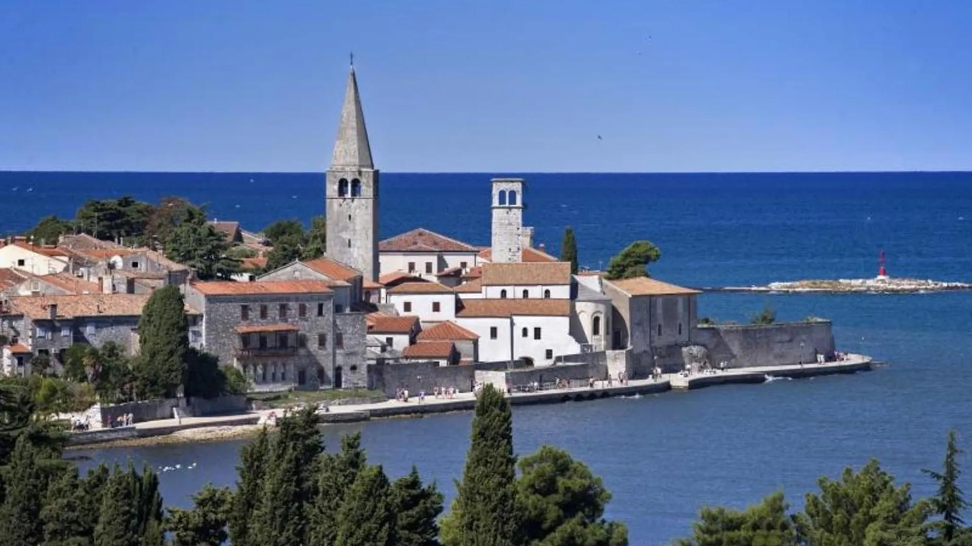 Apartement Radovan 3 Mit Meerblick In Strandnaehe Porec Apartment
